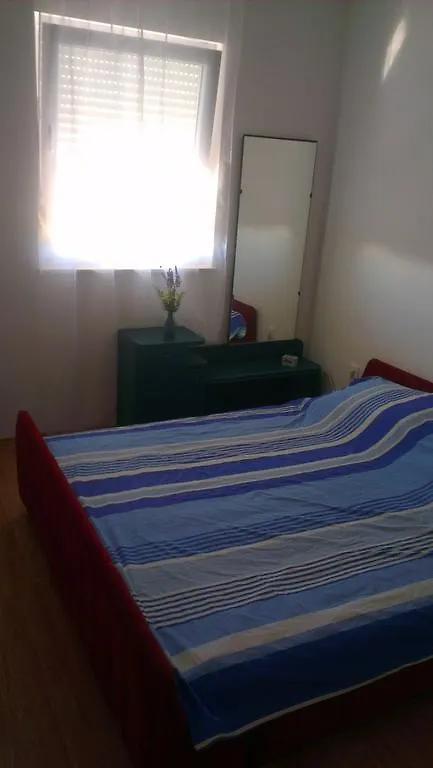 Apartment Feliks Mandre